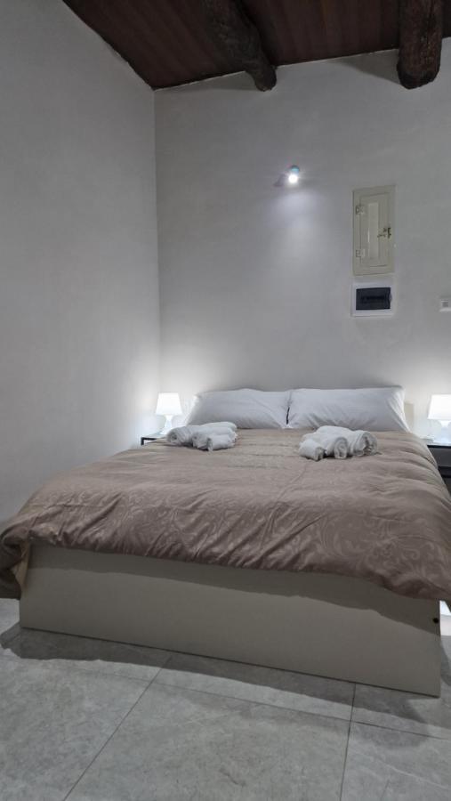 Vincent'S House Apartment เนเปิลส์ ภายนอก รูปภาพ